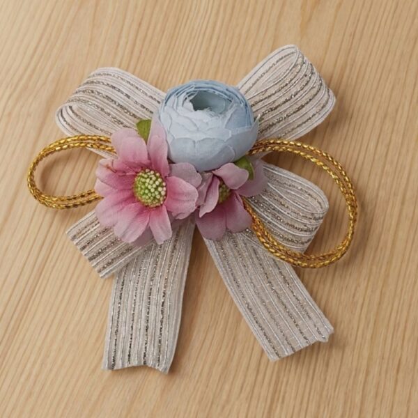 Butterfly Flower Bunch Peach - Blue Colour