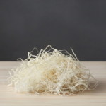 Shredded Grass White Small (Pack Of 40 gm.)