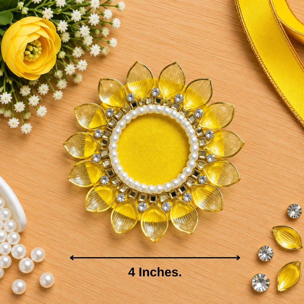 Patches SS Hamper (10) Candle Tea Light Holder 4 Yellow ( Pack Of 3 ) - Image 1
